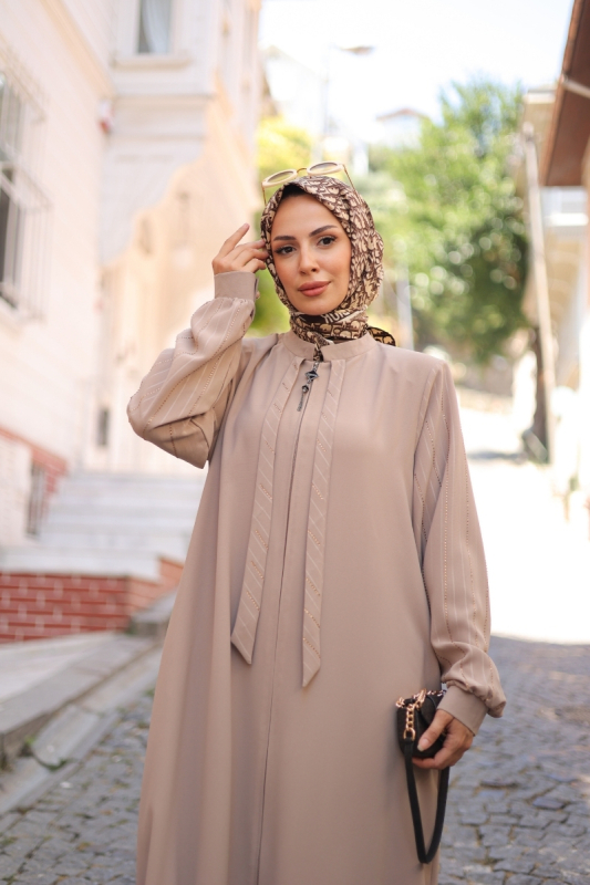 Elaya Ferace Bej - 34359 - 8
