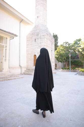 İğneli Gizli Peçeli Çarşaf-ı Şerif Sandy - 5005 - 4