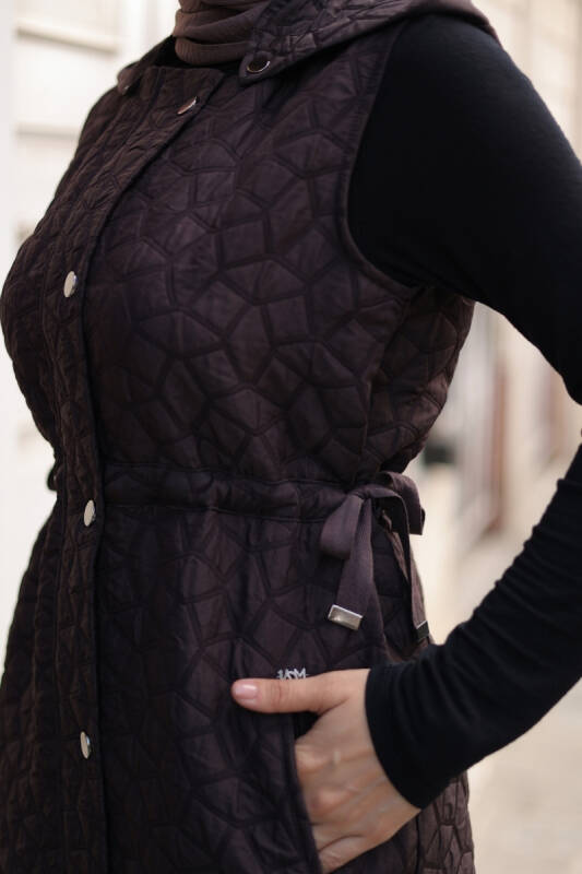 Şirin Kapüşonlu Kapitone Yelek Kahverengi - 7005 - 6