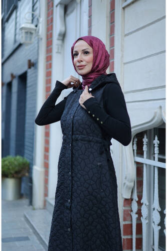 Şirin Kapüşonlu Kapitone Yelek Siyah - 7005 - Kadeem Giyim (1)