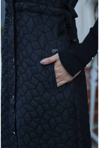 Şirin Kapüşonlu Kapitone Yelek Siyah - 7005 - 4