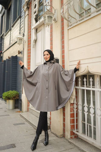 YONCA YAĞMURLUK & Gri - 2011 - Kadeem Giyim