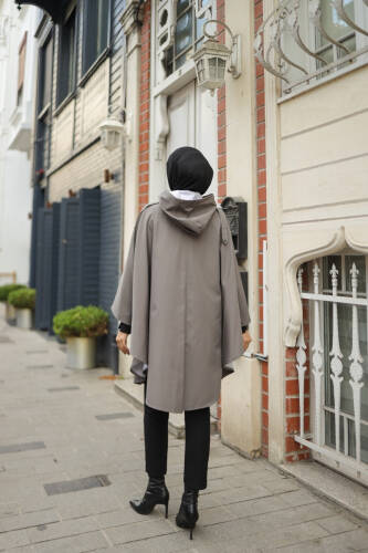 YONCA YAĞMURLUK & Gri - 2011 - 6