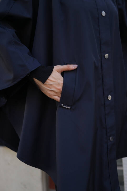 YONCA YAĞMURLUK & Lacivert - 2011 - 6